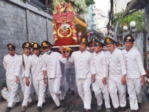 quan tài nắp tròn