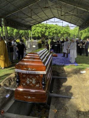 quan tài an táng chôn cất gỗ xà cừ dịch vụ mai táng trọn gói tang lễ trọn gói